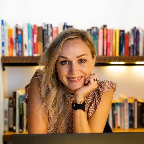 Maike Neuhaus, PhD